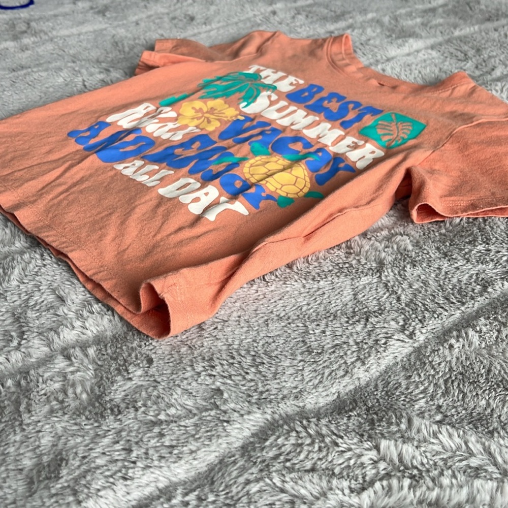 H&M, Graphic T-shirt boy 4T shirt, light worn, Orange and multi color